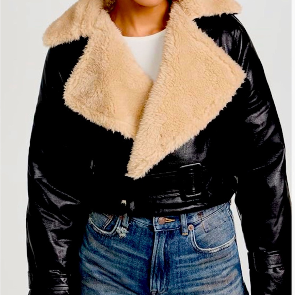 Lioness Jacket